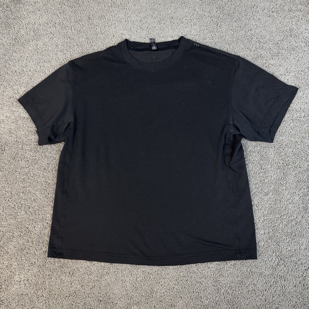 Lululemon Shirt Mens L Black Short Sleeve Crew Neck Lightweight Stretch